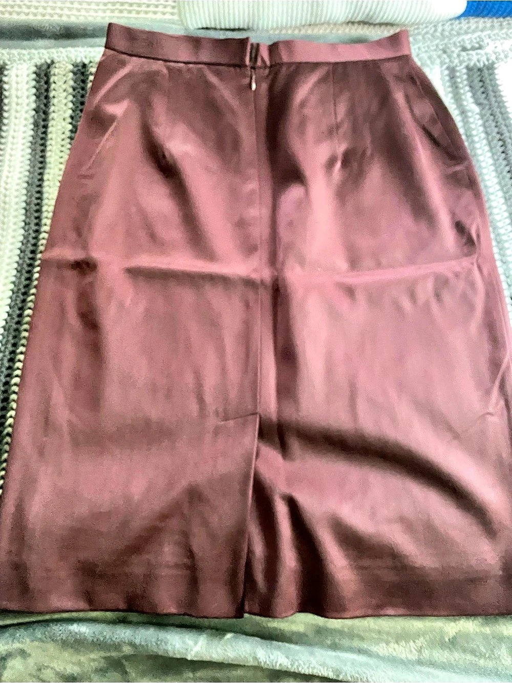 ***Vintage Burberrys midi skirt***